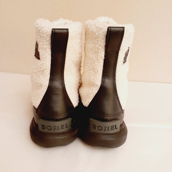 Sorel Faux Shearing Winter Boots - Picture 10 of 13